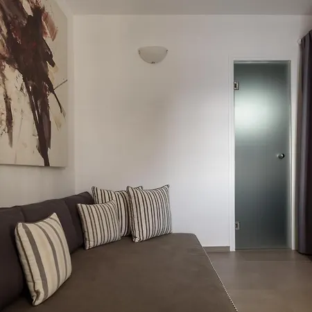 Guest house Amoudi